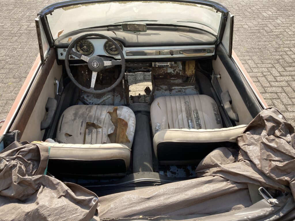 1965 Fiat 1500 Cabriolet Dandy Classics